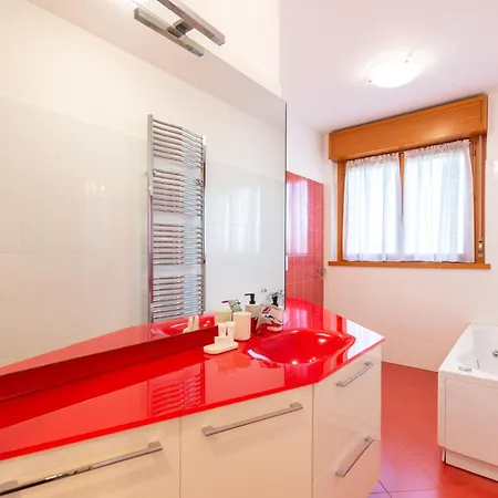公寓 I-host Spacious 2br With 2 Baths & Balcony *