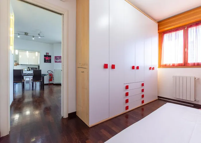 Apartament I-host Spacious 2br With 2 Baths & Balcony *