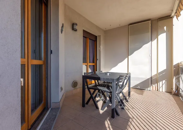 I-host Spacious 2br With 2 Baths & Balcony Apartment
