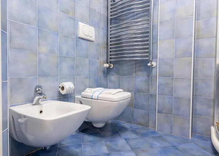 Apartament I-host Spacious 2br With 2 Baths & Balcony *