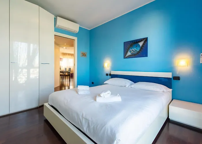 I-host Spacious 2br With 2 Baths & Balcony * Mediolan