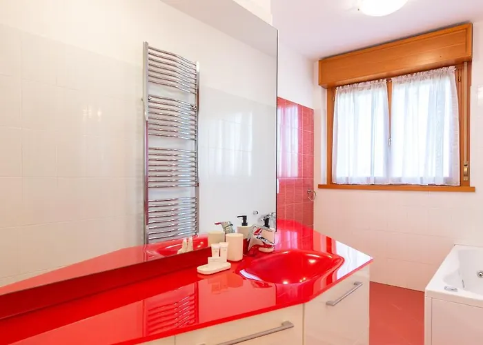 Apartament I-host Spacious 2br With 2 Baths & Balcony *