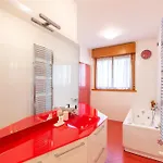شقة I-host Spacious 2br With 2 Baths & Balcony *