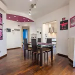 I-host Spacious 2br With 2 Baths & Balcony *