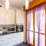I-host Spacious 2br With 2 Baths & Balcony * ميلان