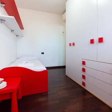 I-host Spacious 2br With 2 Baths & Balcony شقة ميلان