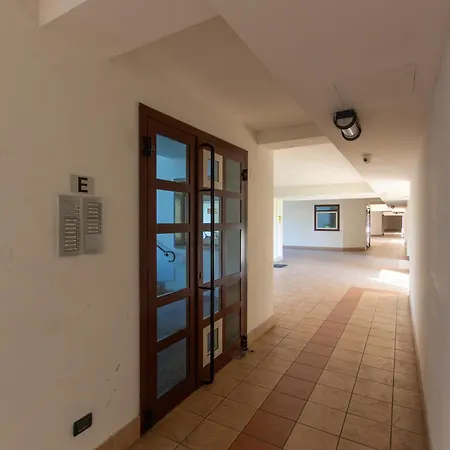 I-host Spacious 2br With 2 Baths & Balcony شقة ميلان