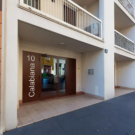 I-host Spacious 2br With 2 Baths & Balcony شقة ميلان